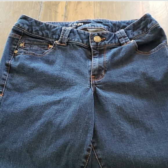 Lane Bryant Genius Fit jeans - Picture 2 of 4